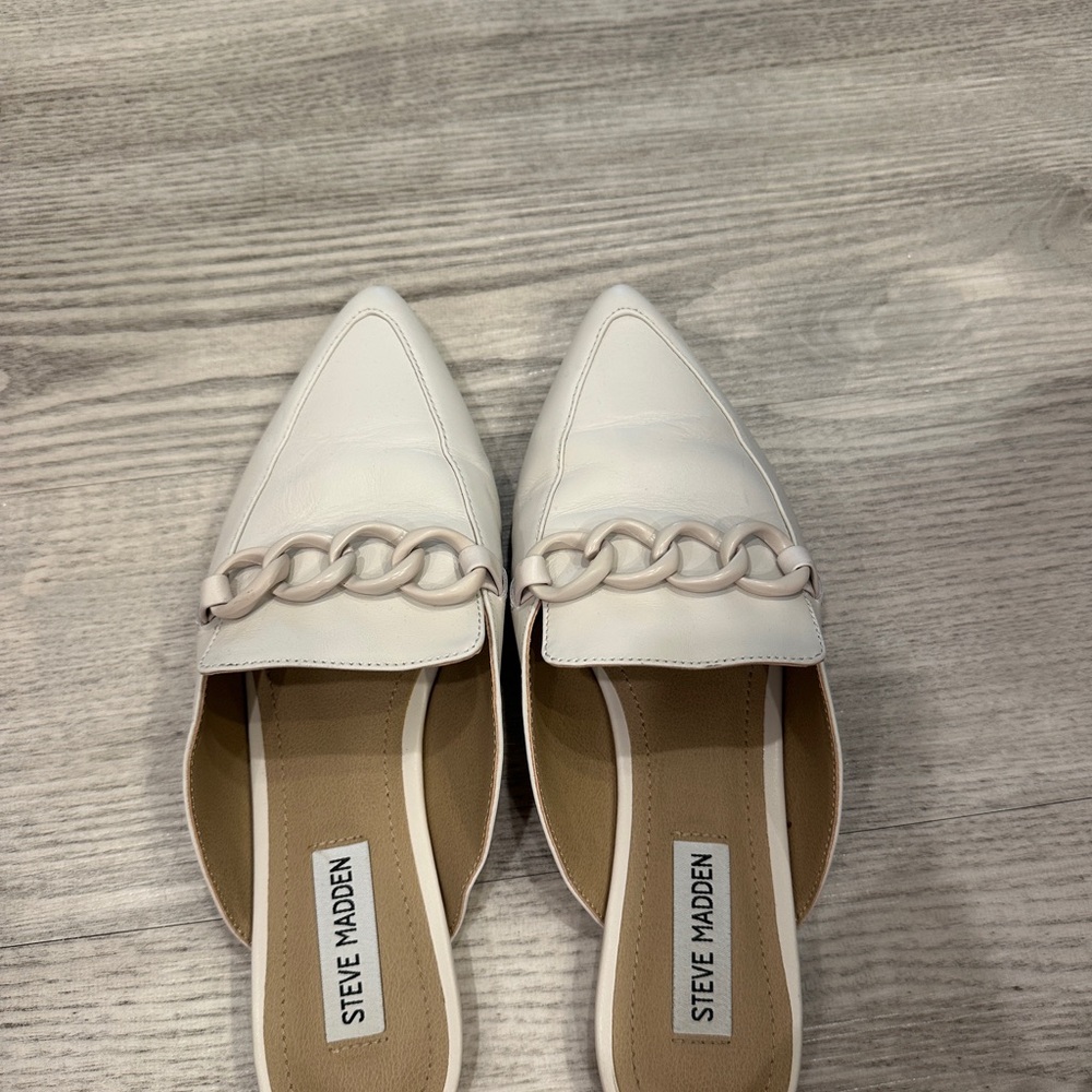 Levity White Chain Detail Women's Loafers